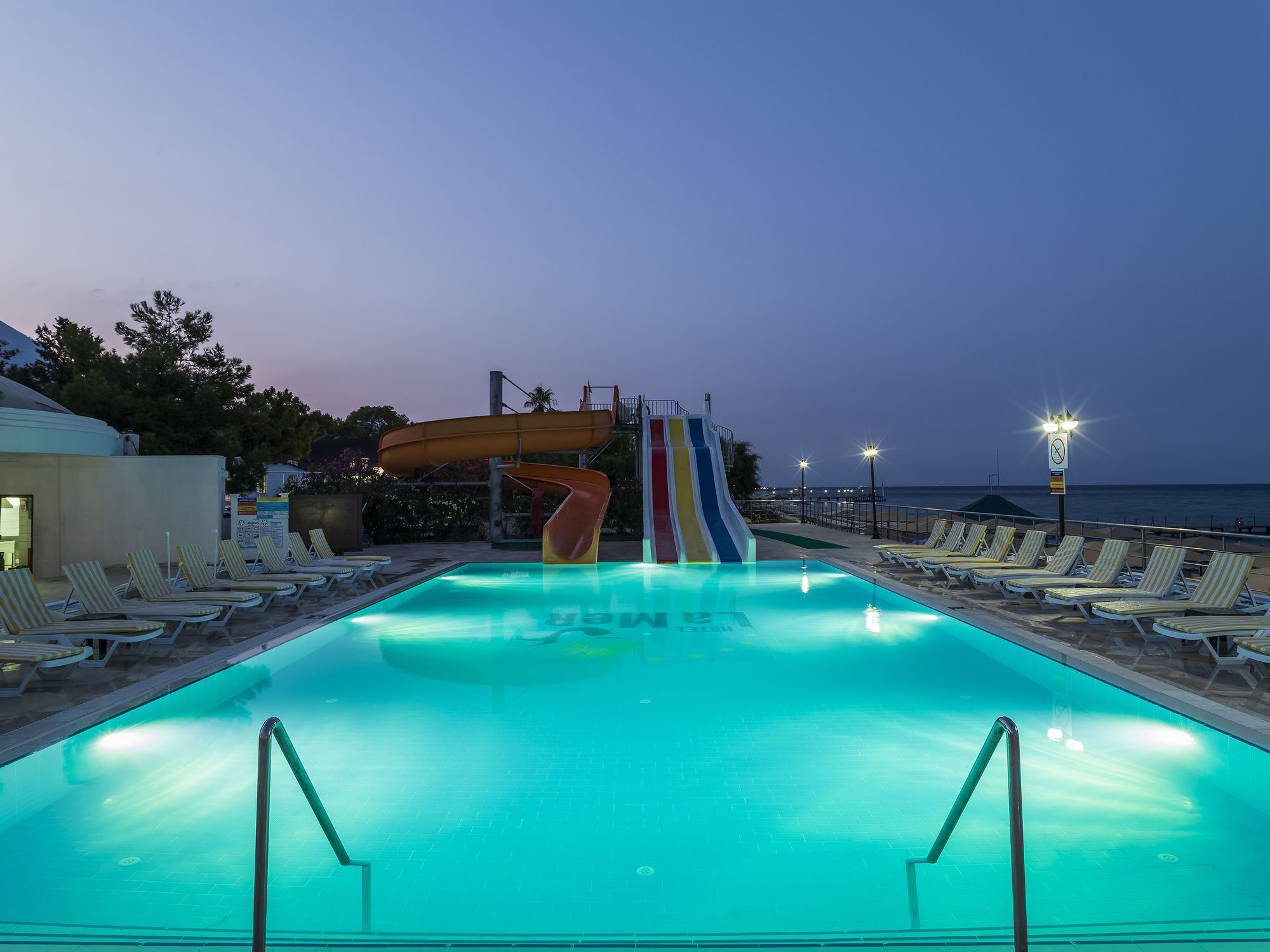La Mer Hotel ギョイニュク エクステリア 写真